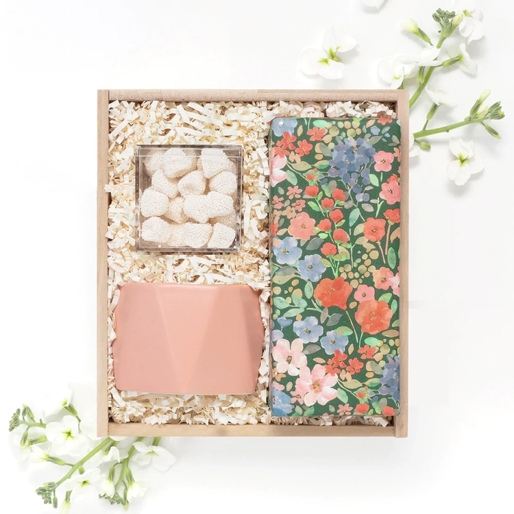 Petite Treat Box